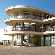 De La Warr Pavilion in Bexhill-on-Sea